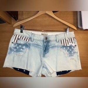YMI Jeans - Denim Shorts Juniors Size 11 American Flag Forth of July Women’s